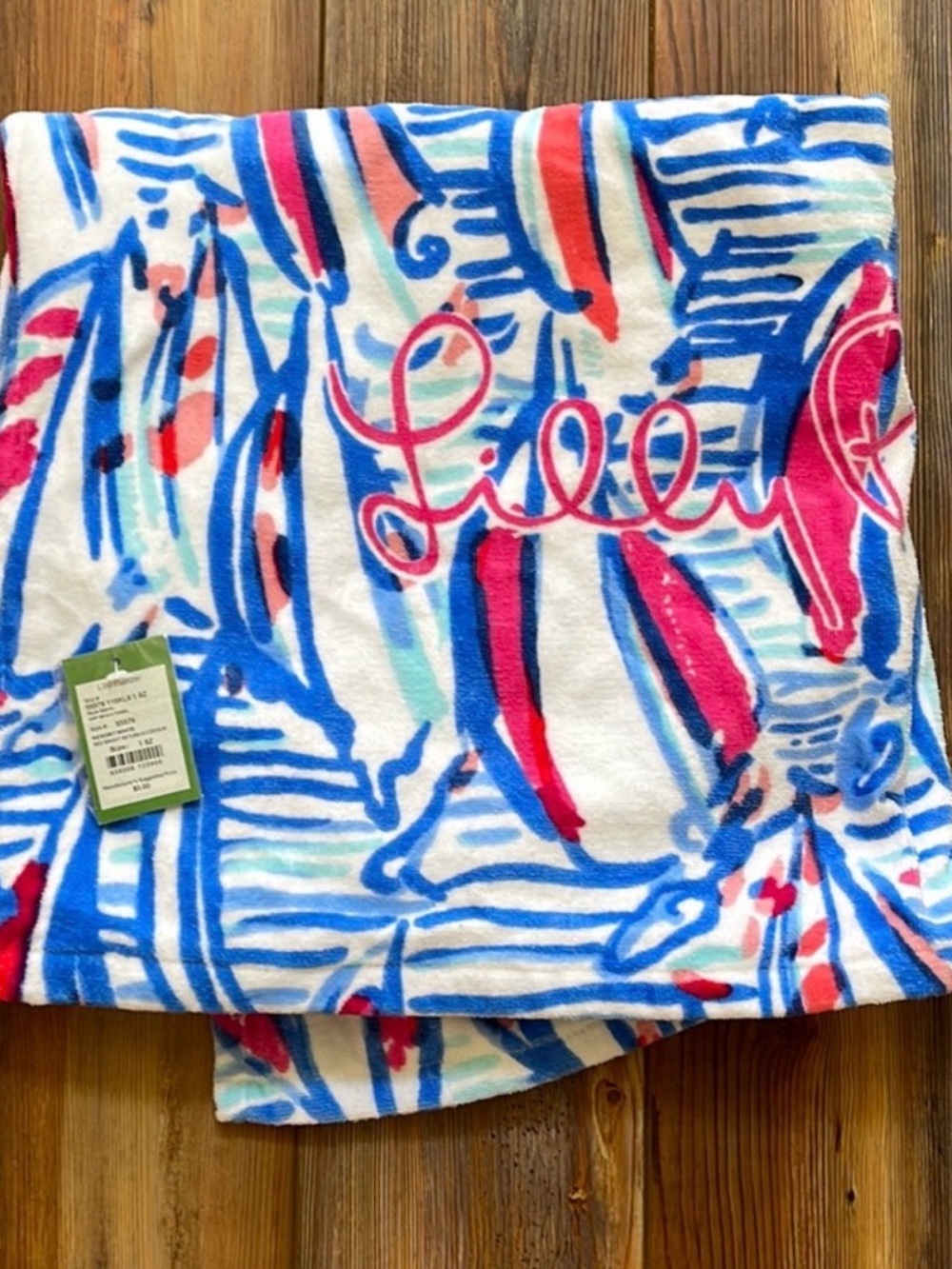Lilly Pulitzer Red Right Return Towel - New with Tags! 🏷️
